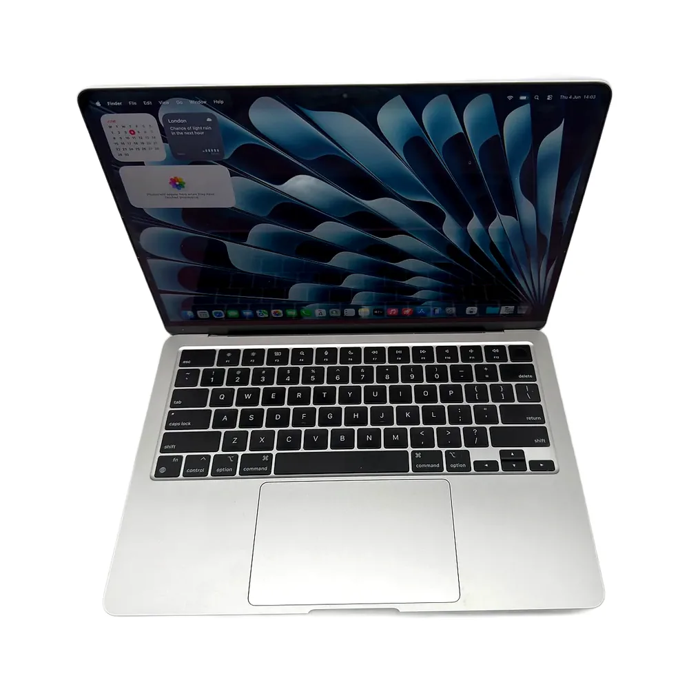 Apple MacBook Air 13.6-inch (2024) – Apple M3, 16GB RAM, 256GB SSD