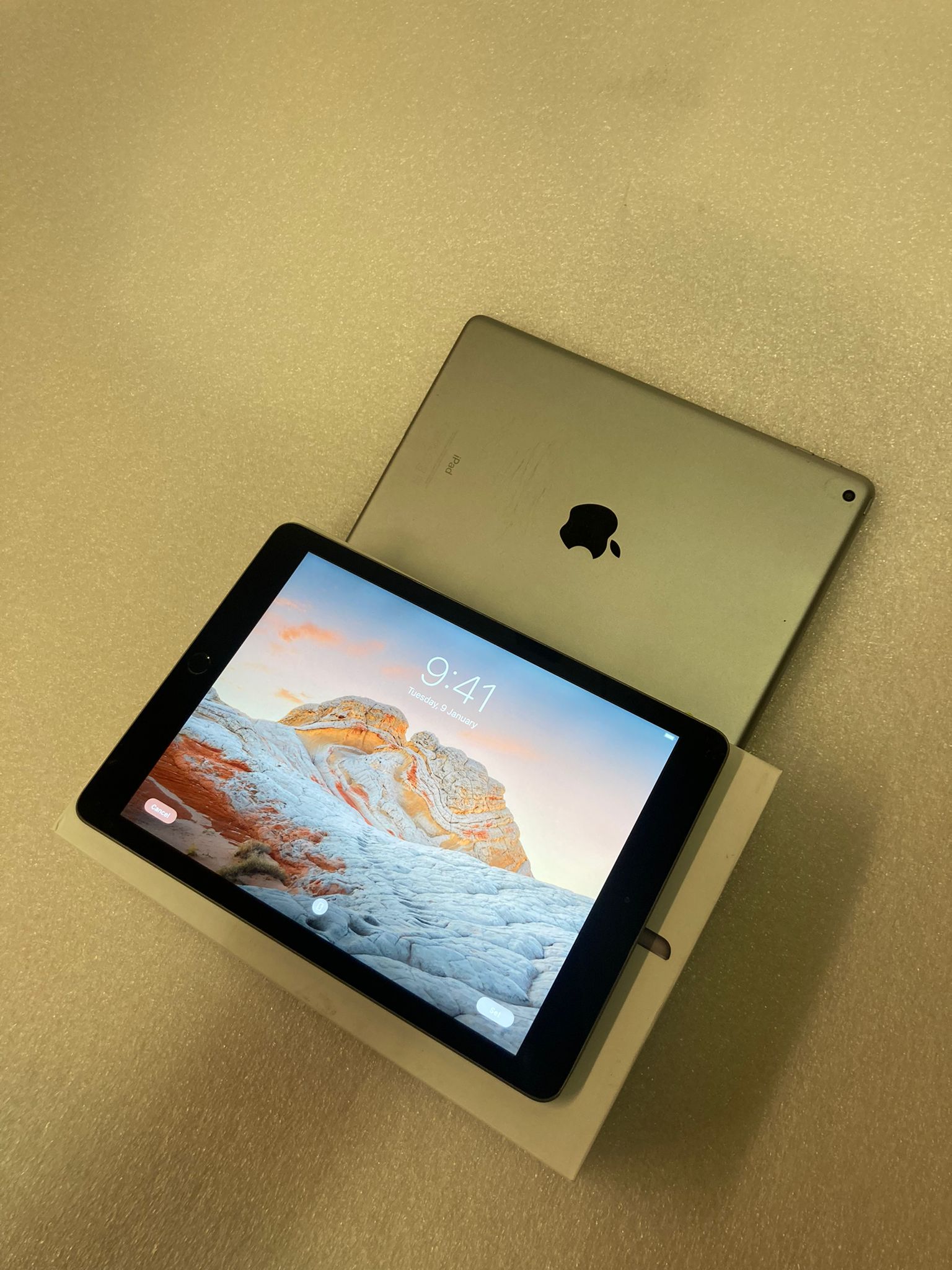 iPad 6 10 inch Latest IOS 15 Latest iOS will install all latest application