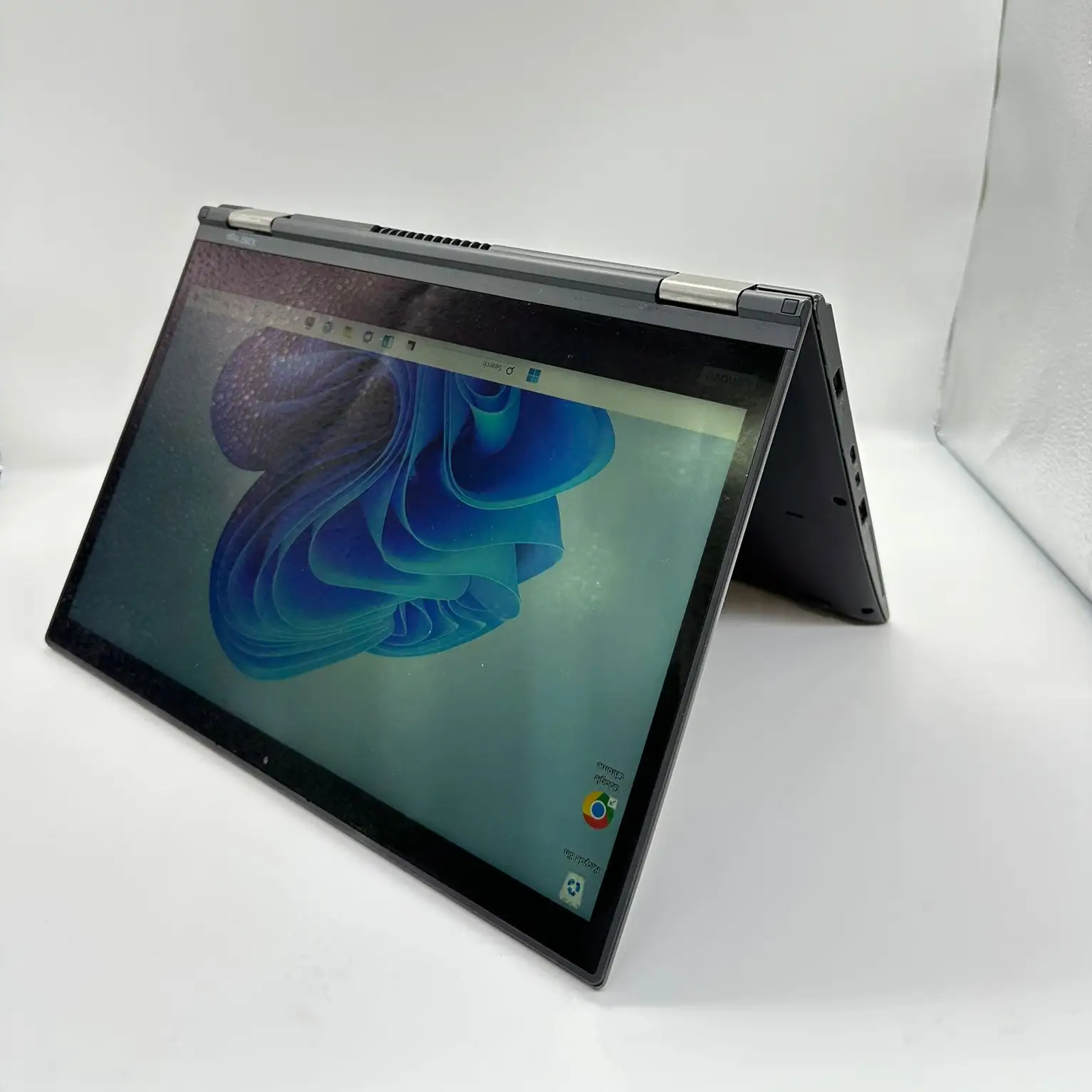 Lenovo X380 Yoga 8Th Gen 2 in 1 Rotatable Touchscreen 8GB RAM & 256GB SSD