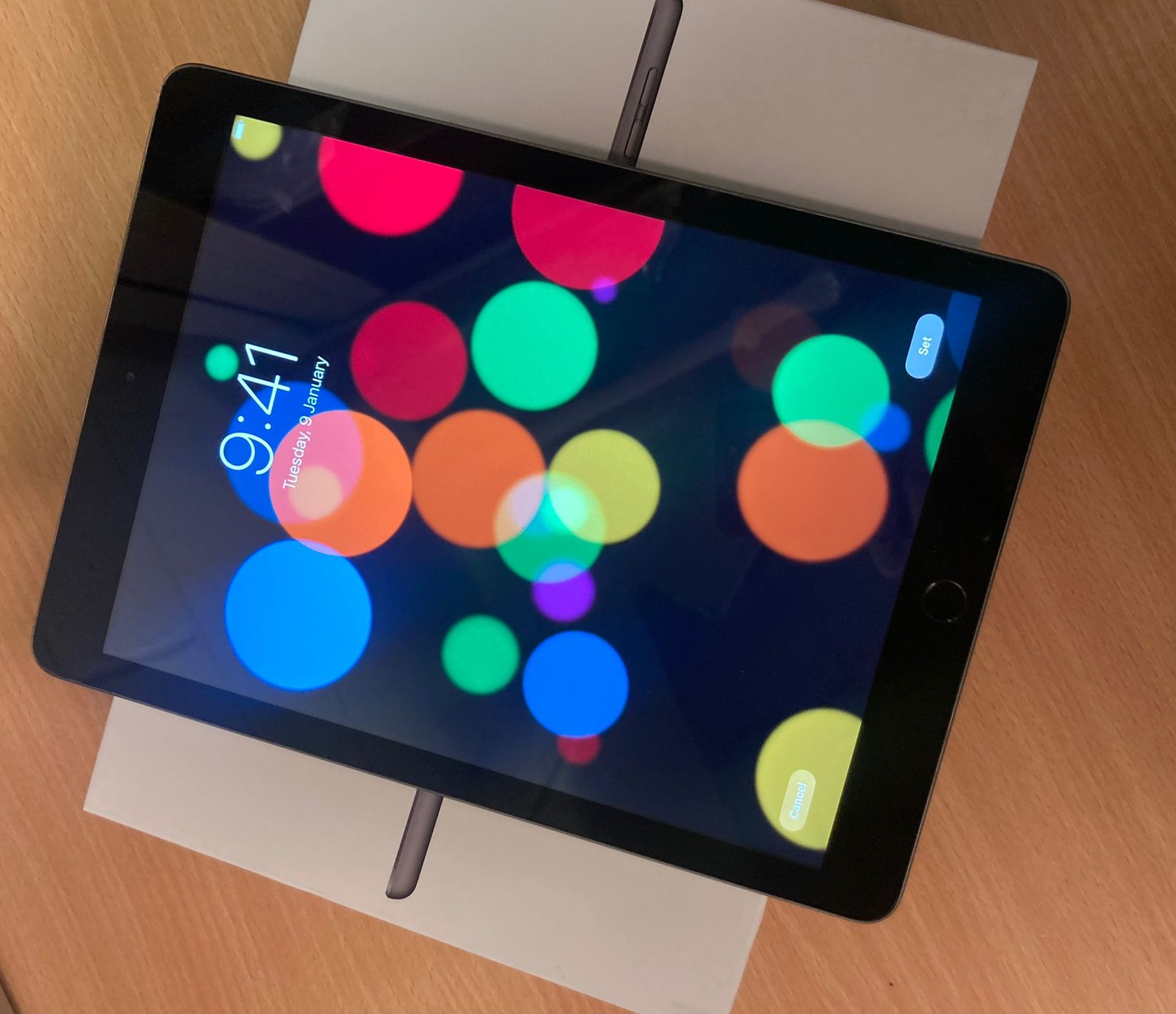 iPad 5 10 inch Latest IOS 15 will install all latest application
