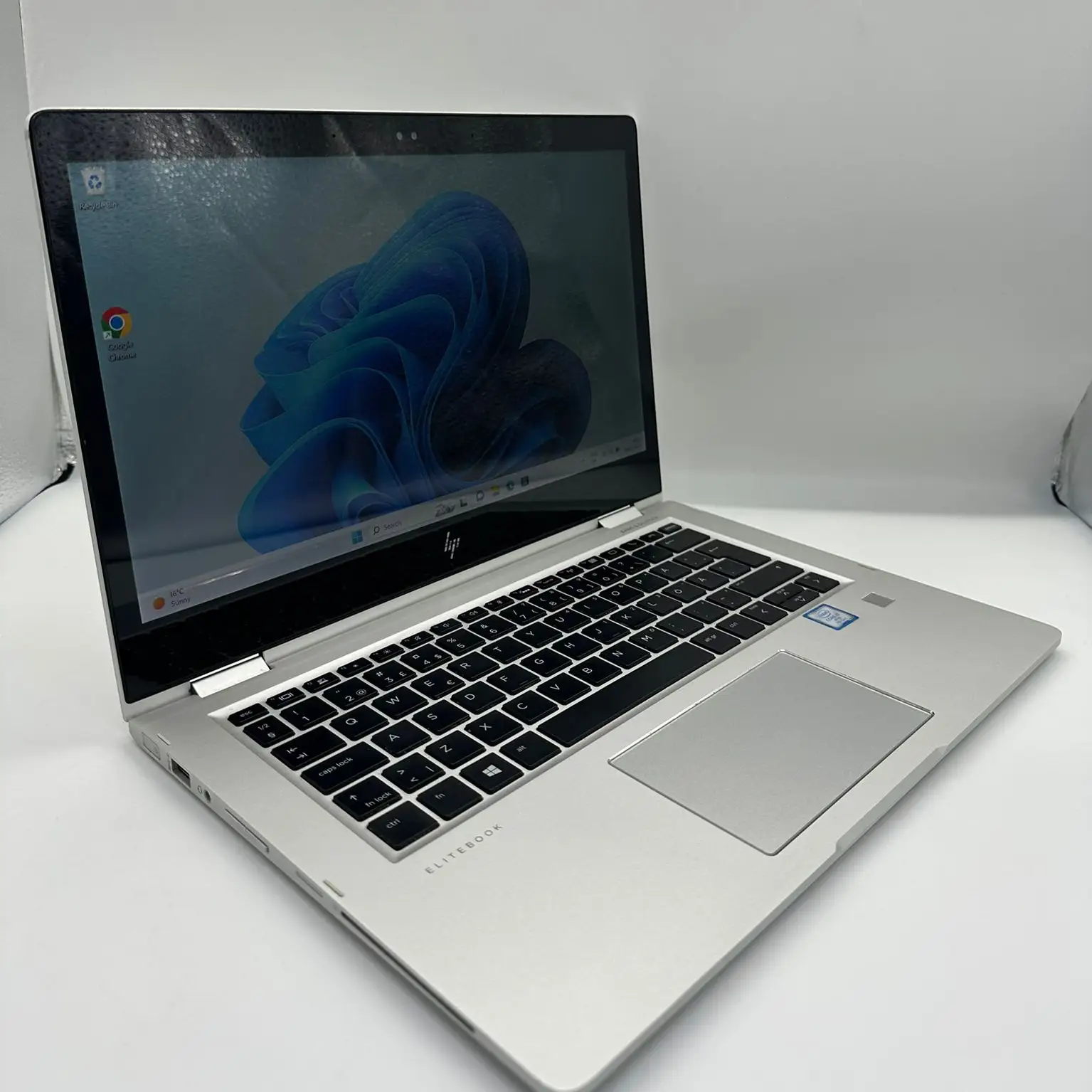 HP X360 1030 g2 High Spec  Intel i7 7th Gen Touchscreen IPS Glossy Screen Laptop .