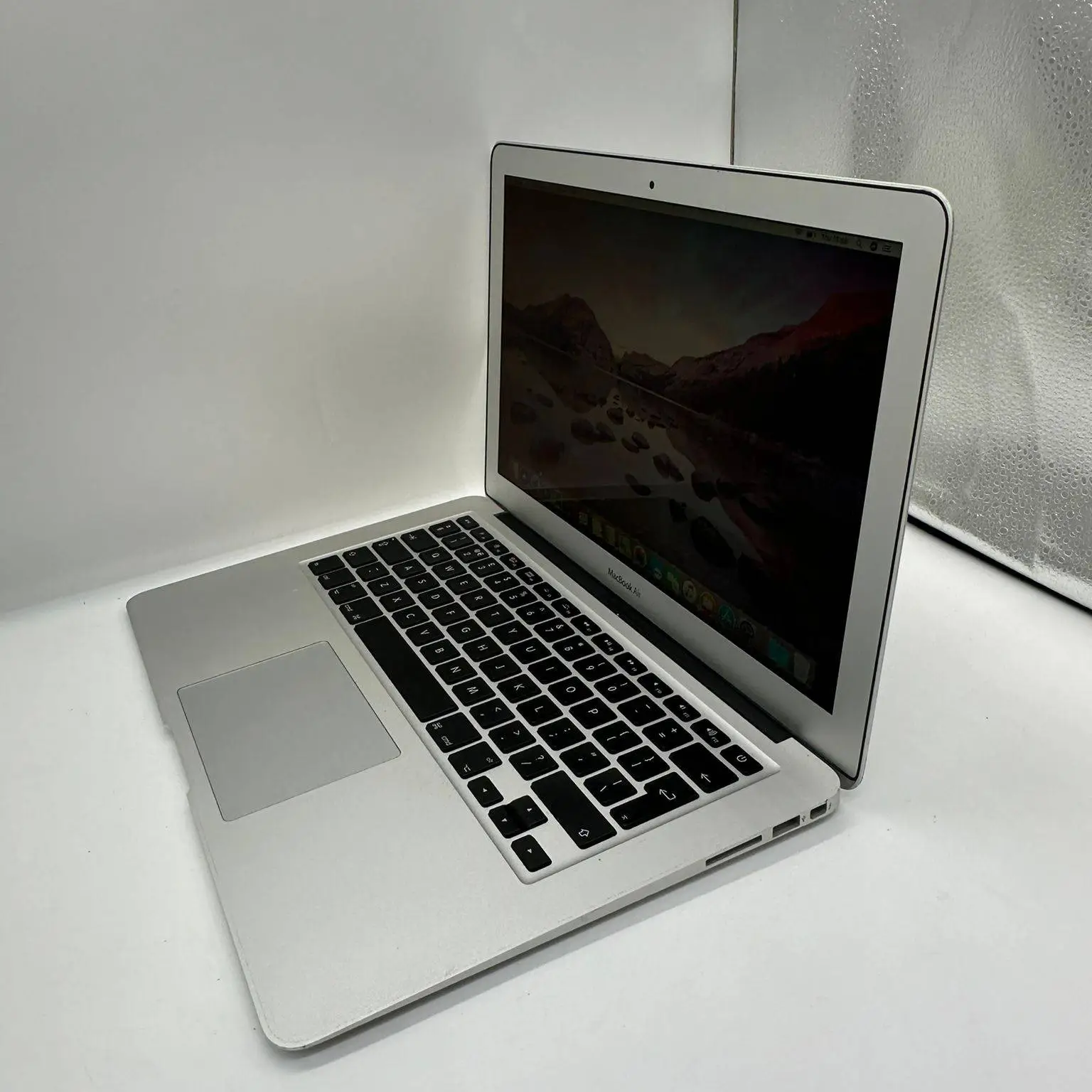 Apple MacBook Air 2011