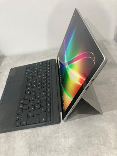 Microsoft Surface Pro 8th Gen i5 Octacore CPU  120 Days Warranty so buy with confidence.